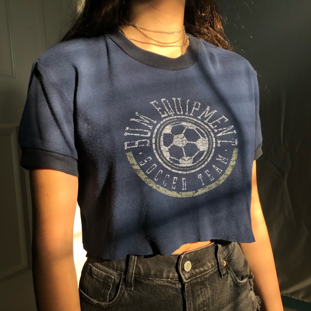 cropped vintage soccer shirt!!